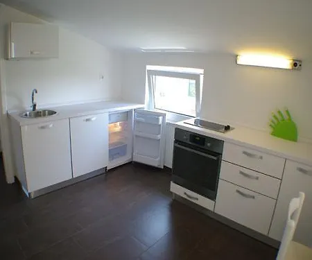 Apartman Slanica 4+2 Id 590 *